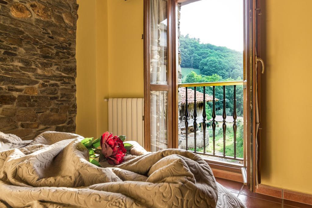 Ferienwohnung Casa Gayon Pola de Allande Exterior foto