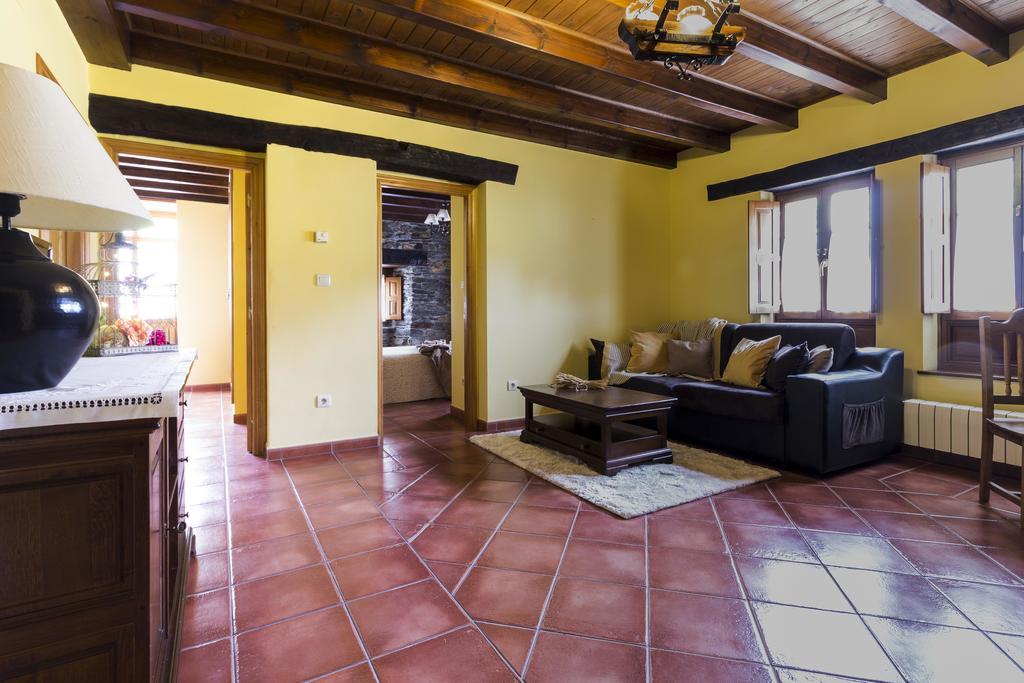 Ferienwohnung Casa Gayon Pola de Allande Exterior foto